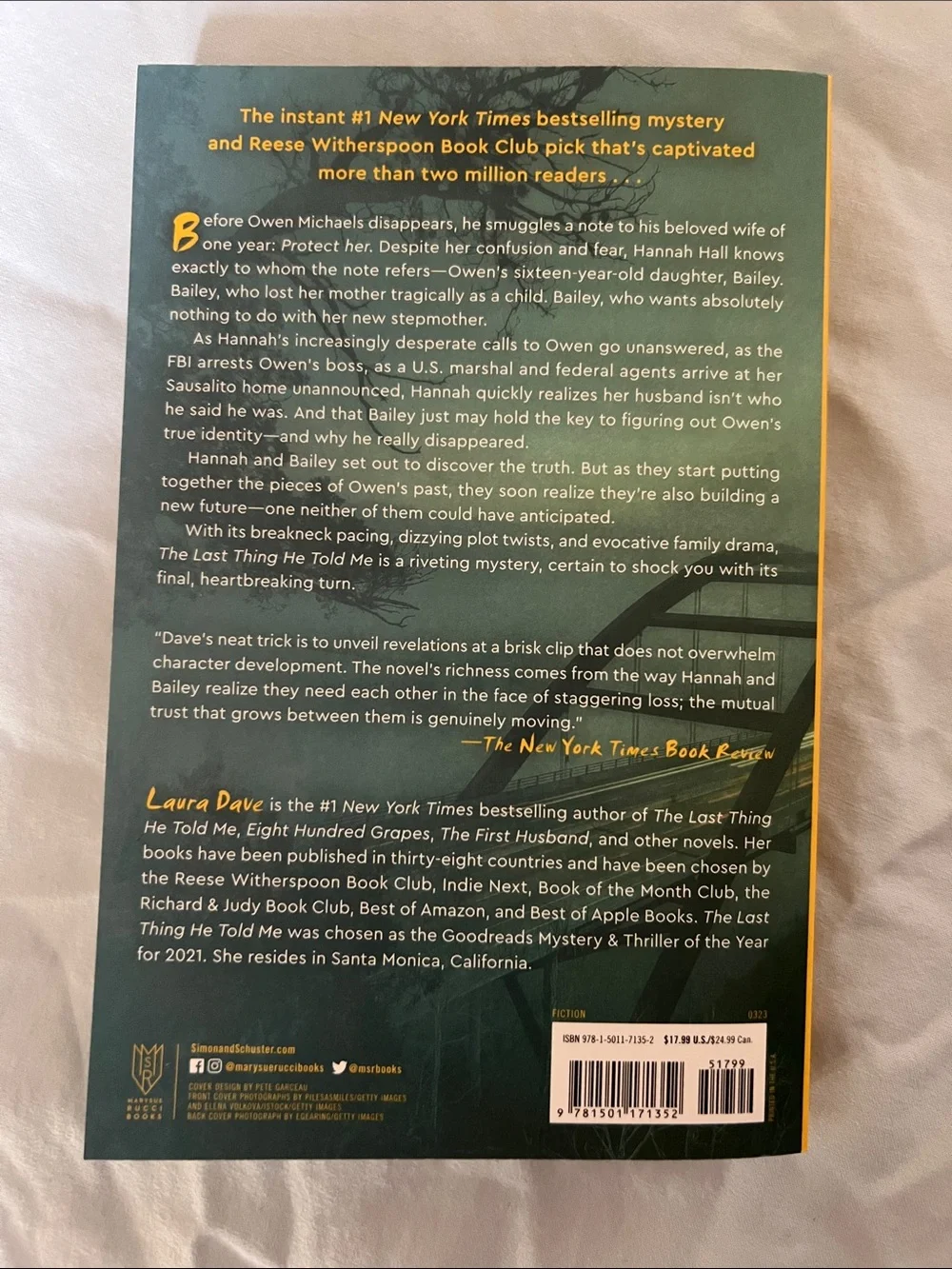The Last Thing He Told Me — Green Paperback Novel